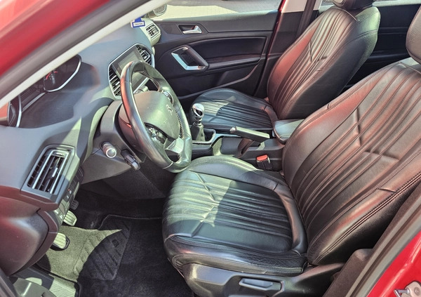 Peugeot 308 cena 44900 przebieg: 196736, rok produkcji 2018 z Puławy małe 254
